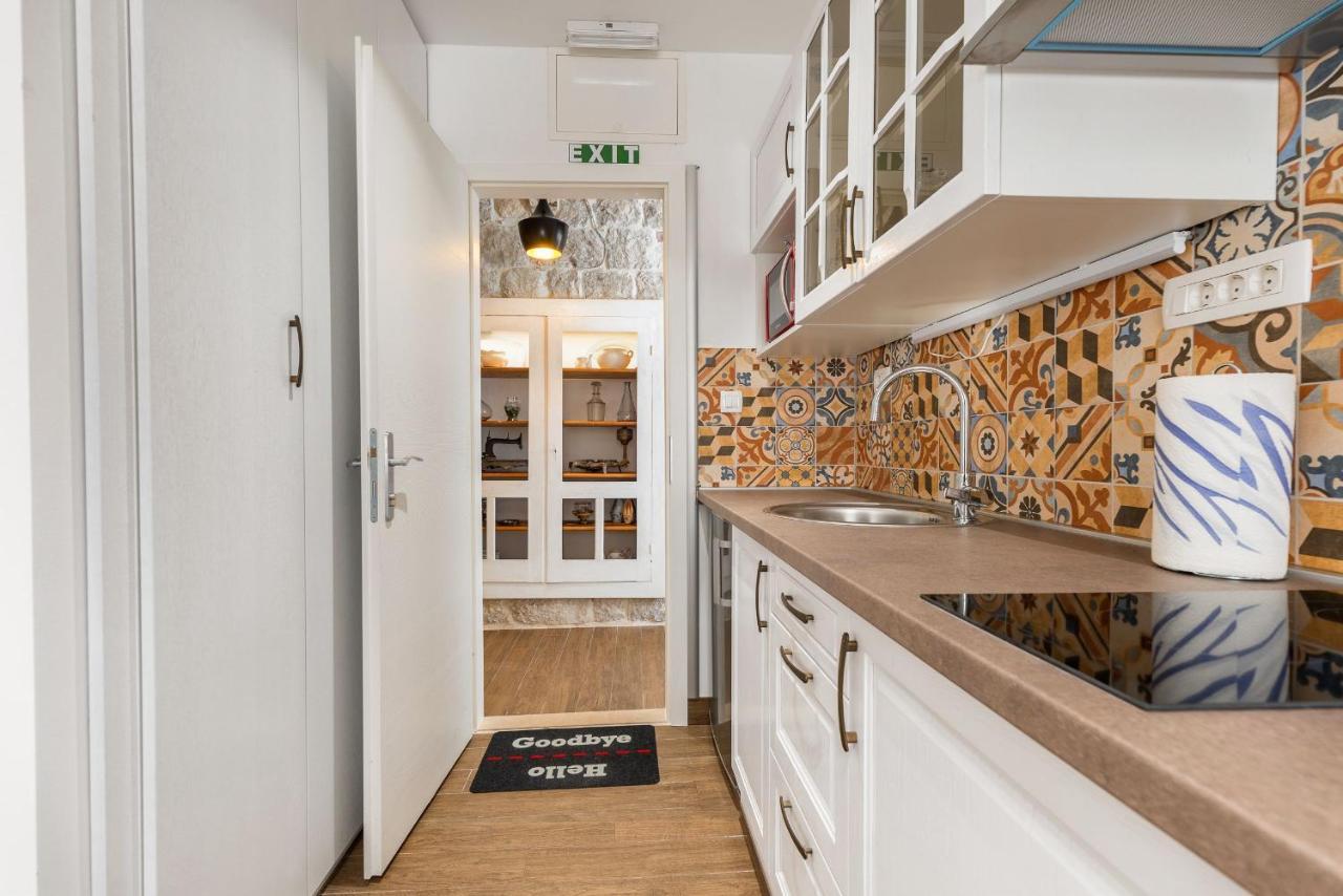 Vintage House Al Pozzo Aparthotel Đảo Hvar Ngoại thất bức ảnh