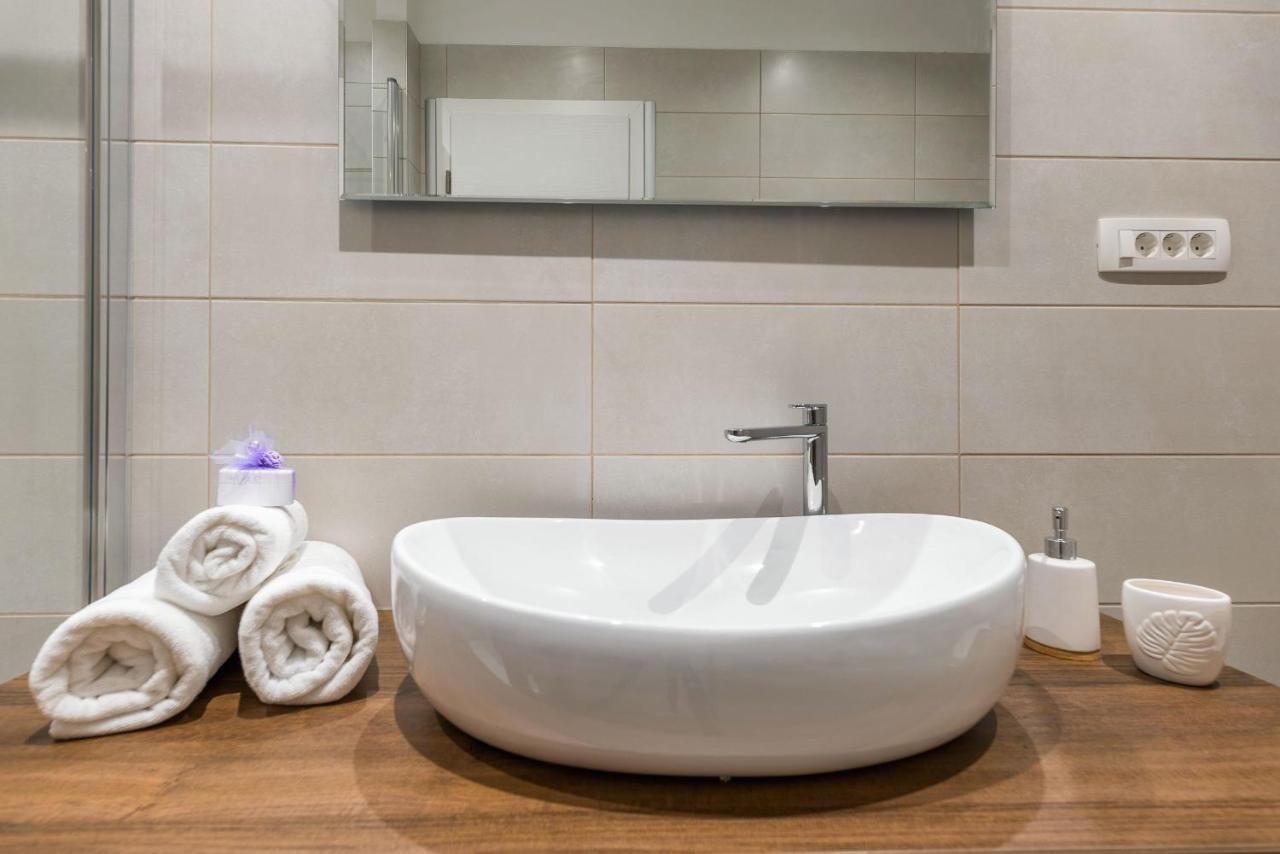 Vintage House Al Pozzo Aparthotel Đảo Hvar Ngoại thất bức ảnh