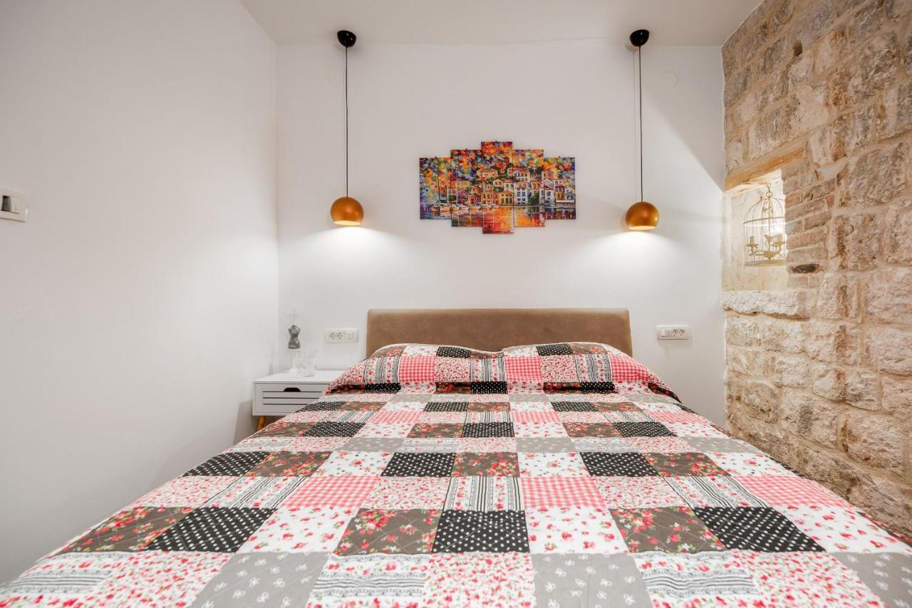 Vintage House Al Pozzo Aparthotel Đảo Hvar Ngoại thất bức ảnh