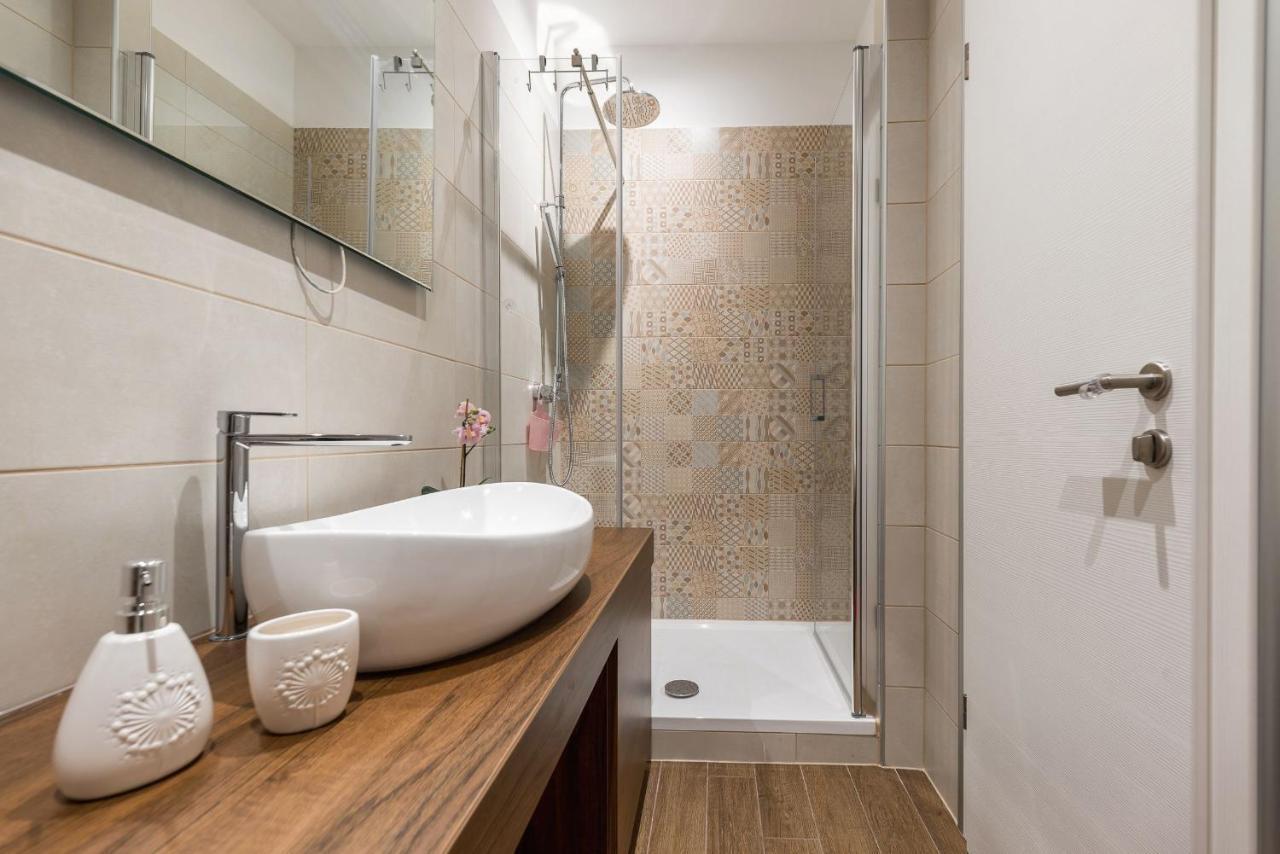 Vintage House Al Pozzo Aparthotel Đảo Hvar Ngoại thất bức ảnh