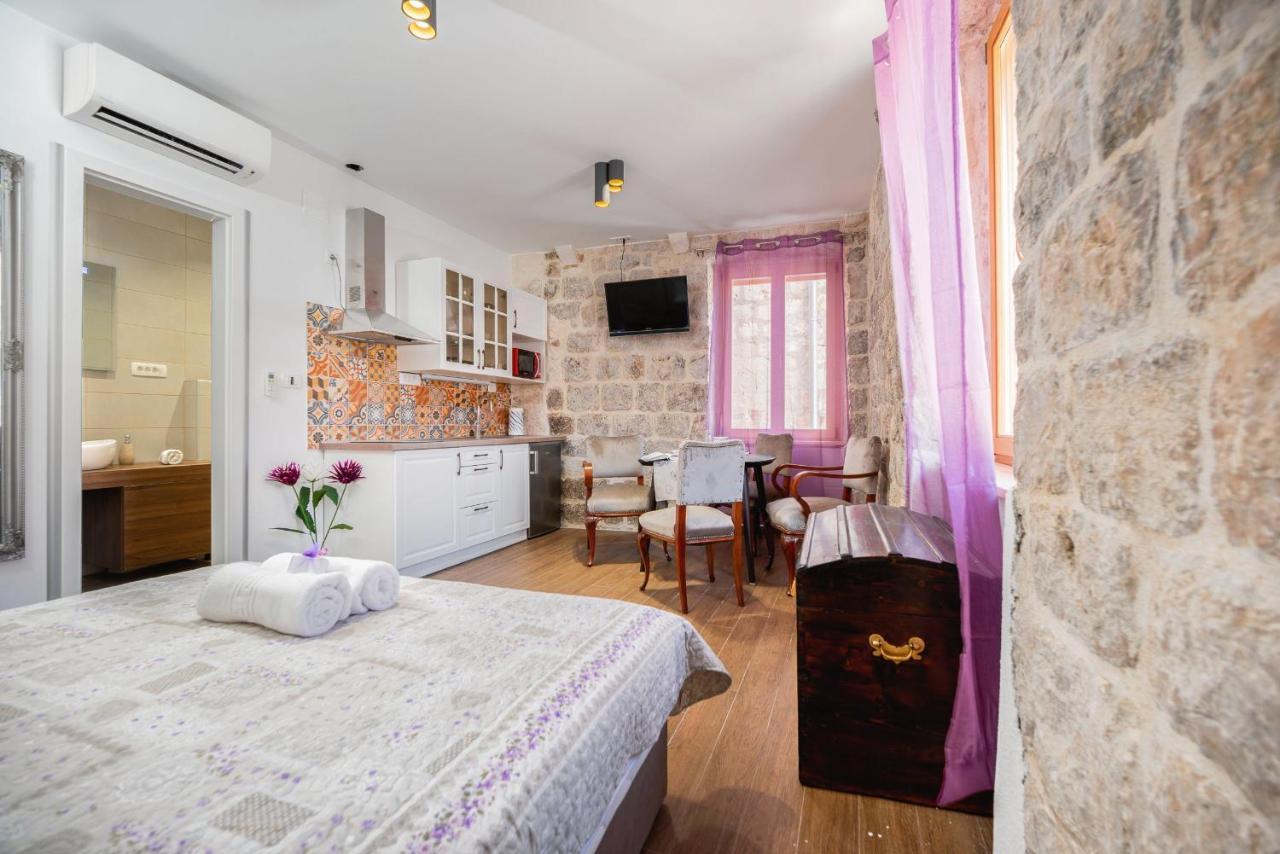 Vintage House Al Pozzo Aparthotel Đảo Hvar Ngoại thất bức ảnh