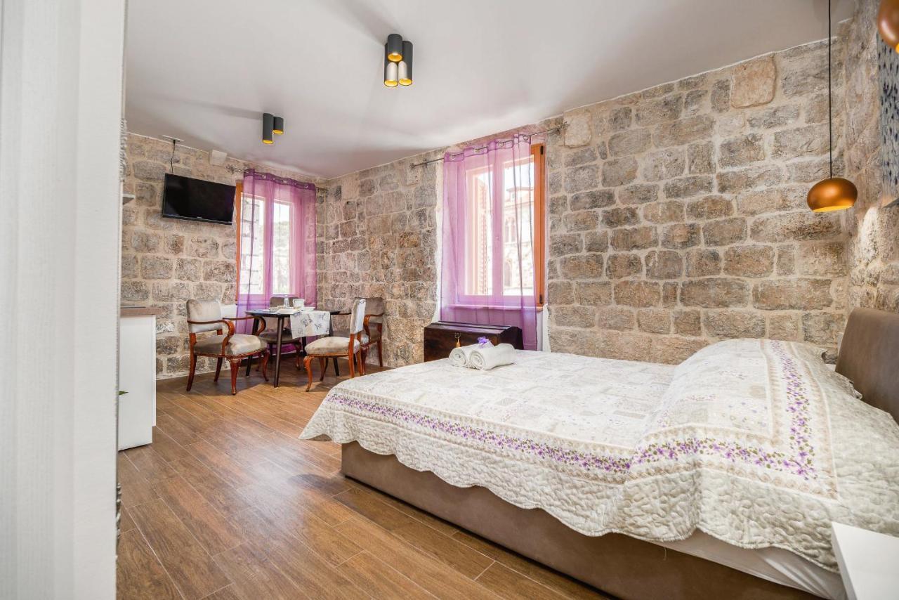 Vintage House Al Pozzo Aparthotel Đảo Hvar Ngoại thất bức ảnh
